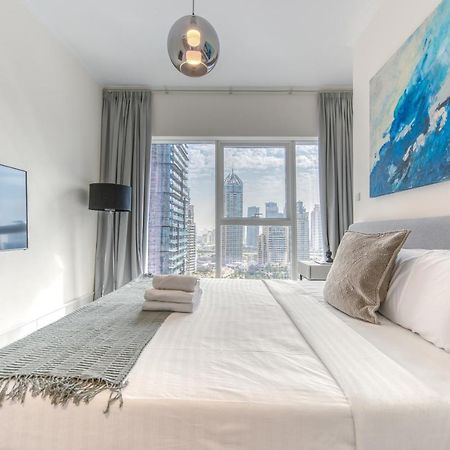 Maison Privee - Aesthetic Apt With Stunning View In Luxurious Building Apartment Дубай Екстериор снимка